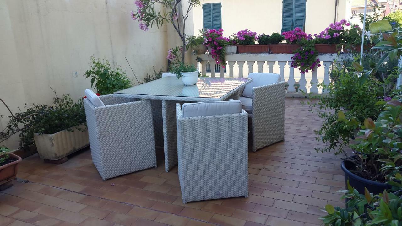 Albisola Bed And Breakfast Albisola Superiore Buitenkant foto